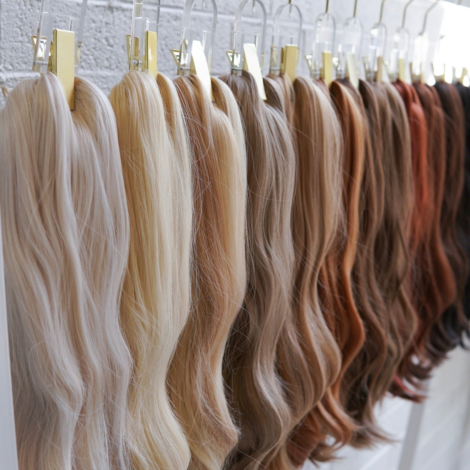 HOLLYWOOD Synthetic 24” Loose Curl Ponytail - Milk & Honey Wigs