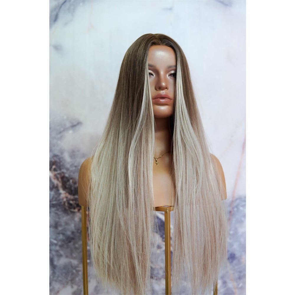 BELLA 24" Lace Front Wig