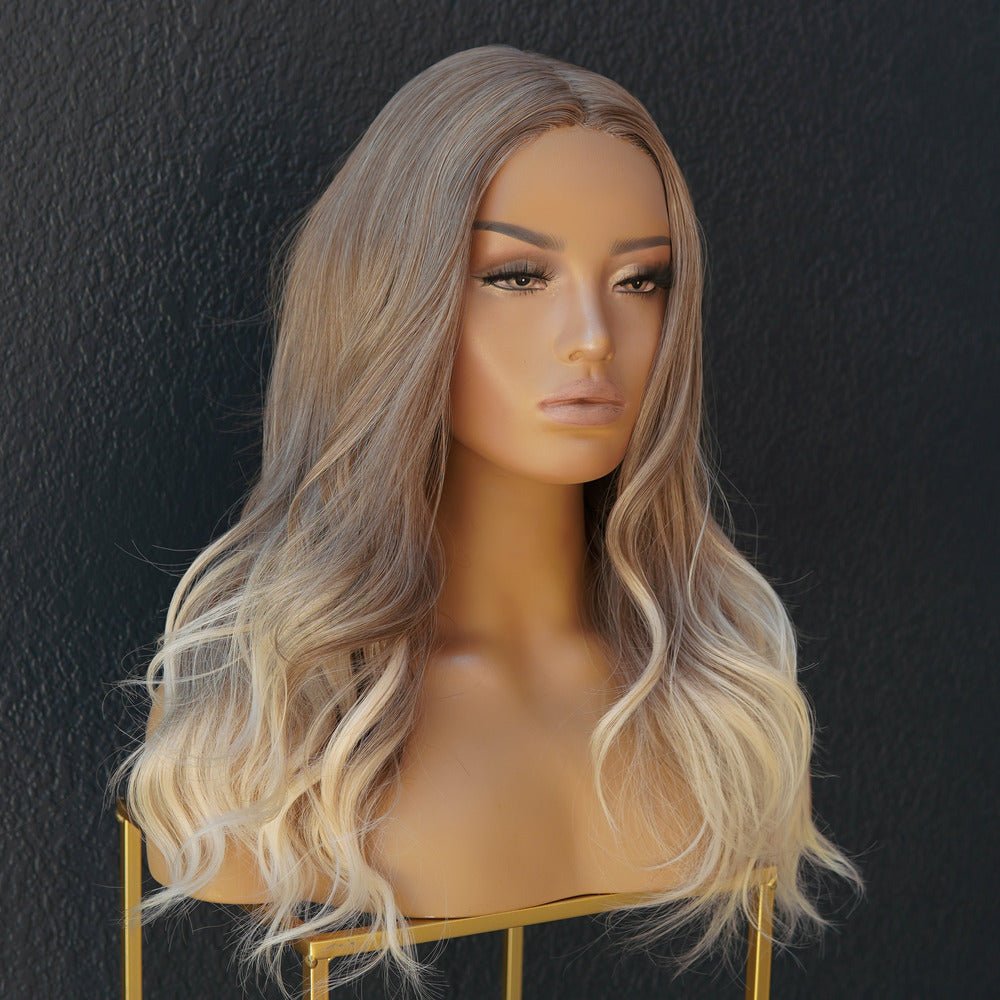 LIDIA Ombre Blonde Lace Front Wig - Milk & Honey